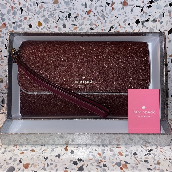 kate spade Handbags - Kate Spade Deep Nova Wristlet
